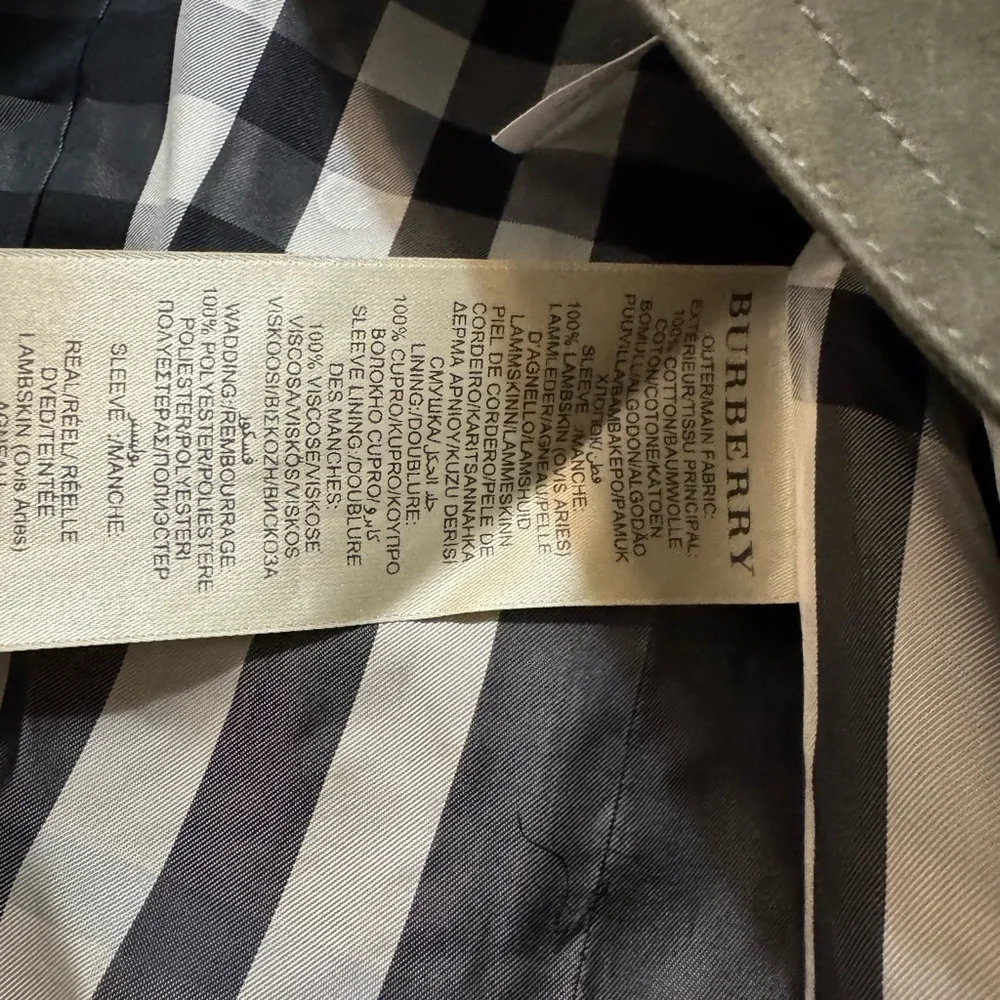 Burberry Green and leather sleeve with black and white classic pattern inside - Picture 5 of 7